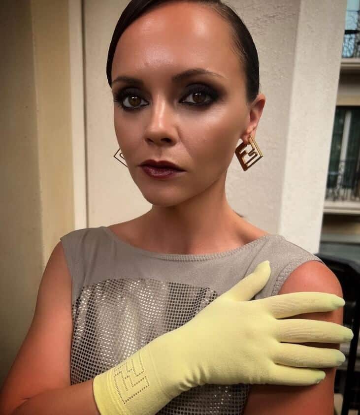 Christina Ricci wearing gloves