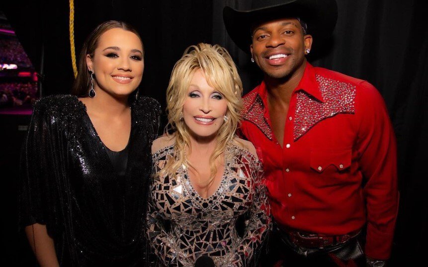 Gabby Barrett with Dolly Parton and Jimmieallen