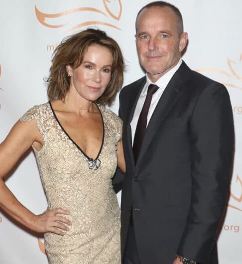 Jennifer Grey with ex husband Clark Gregg