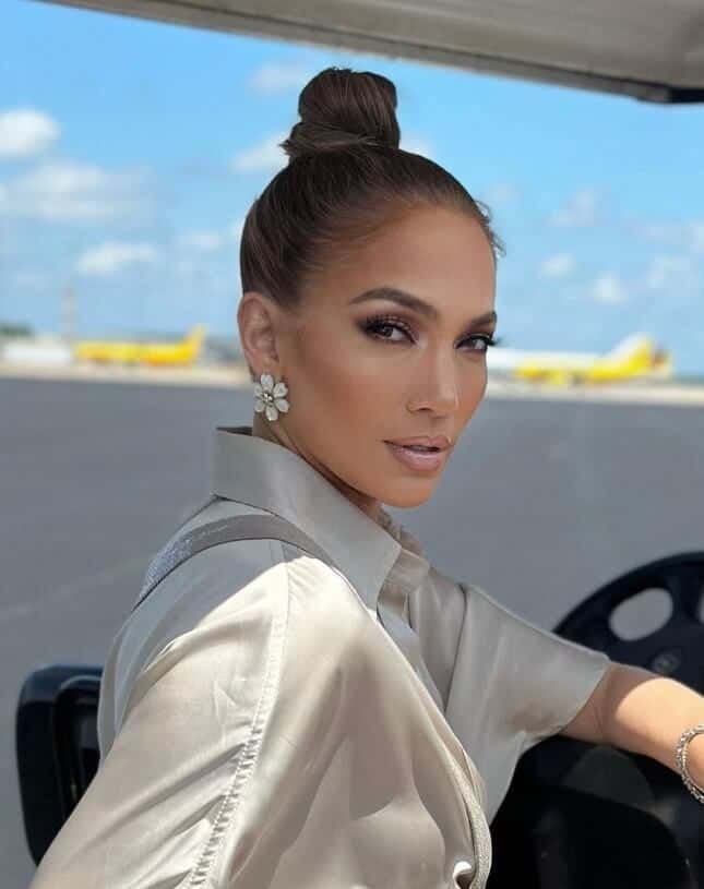 Jennifer Lopez at airport