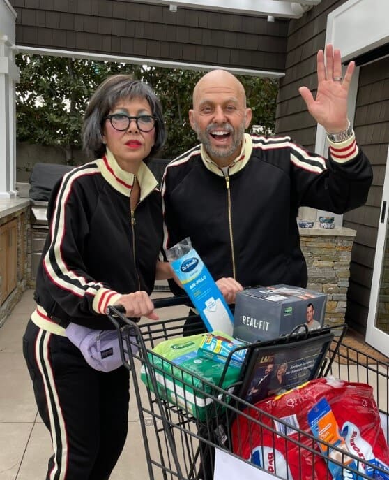 Jon Cryer saying hello to the fans