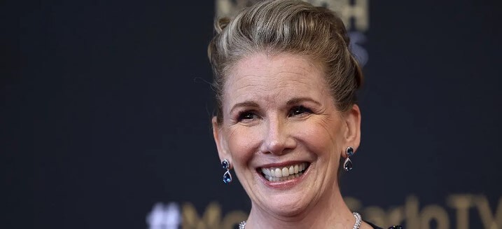 Melissa Gilbert with her cute smile
