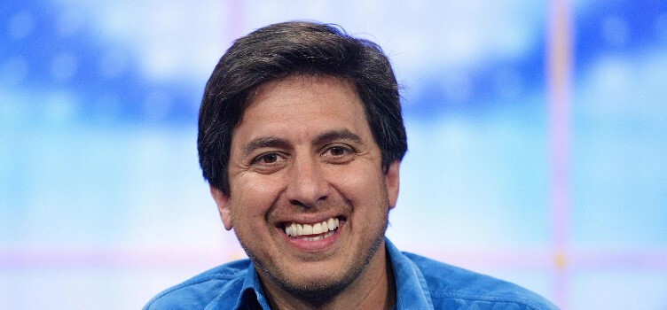 Ray Romano answering live