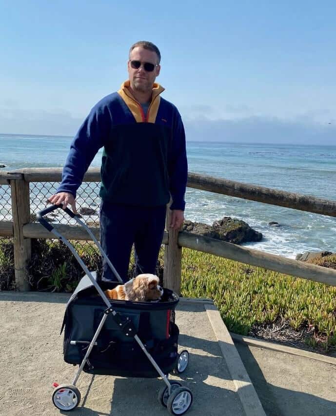 Seth Rogen with the pet dog