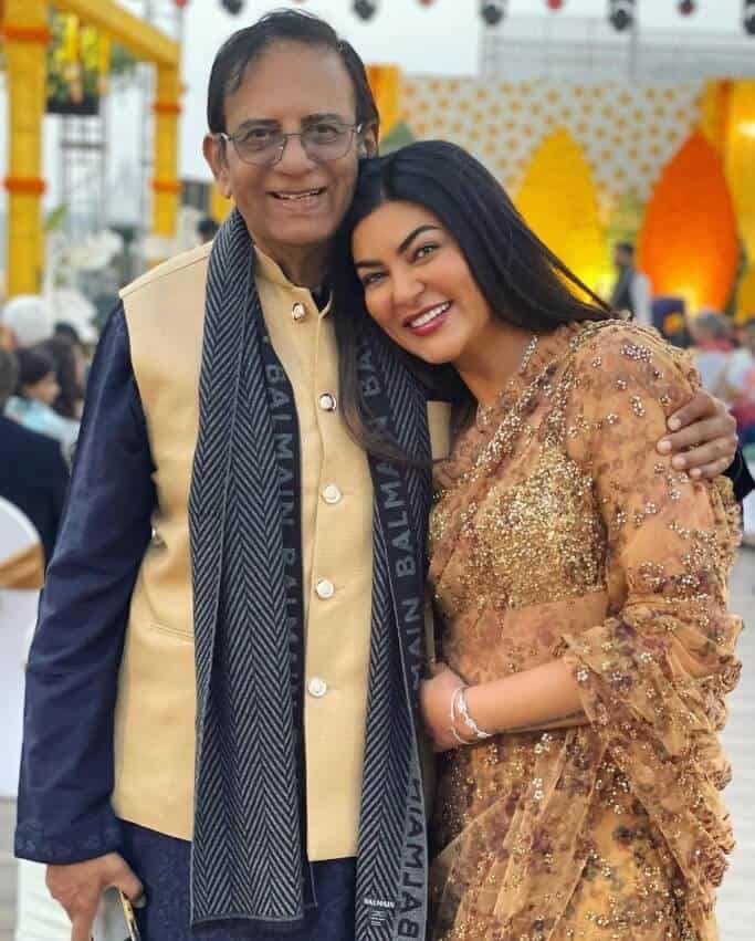 Sushmita Sen with her father Subir Sen