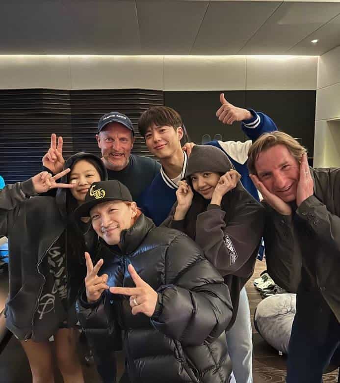 Woody Harrelson in Seoul with friends