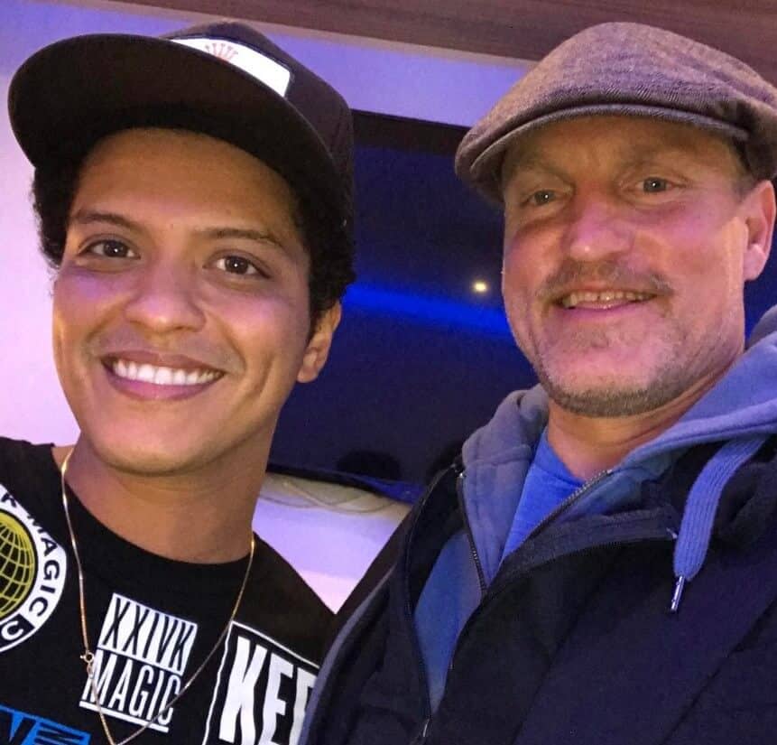 Woody Harrelson with Bruno Mars